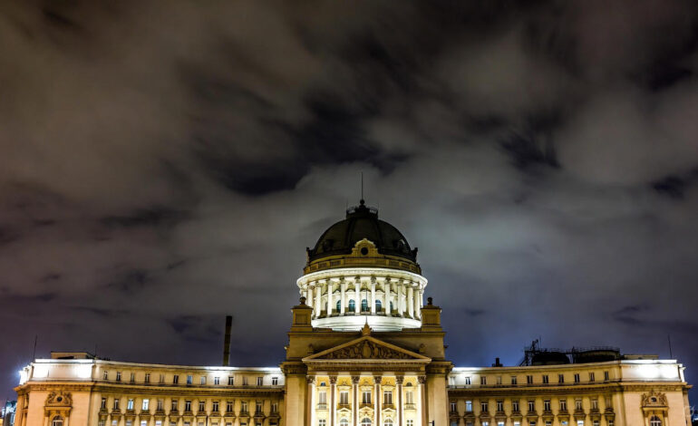 Bulgarian Parliament Overrides President’s Veto to Enable State Control of Lukoil Refinery